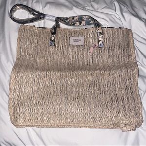 VS “straw” tropical tote